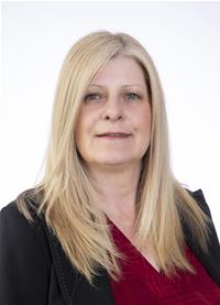 Profile image for Councillor Helen Crumbie