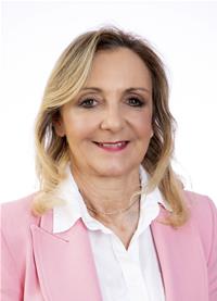 Profile image for Councillor Lorraine Tostevin